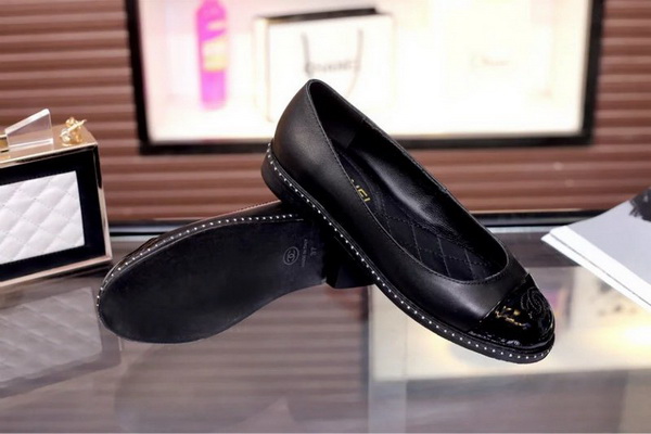 CHANEL Shallow mouth flat shoes Women--006